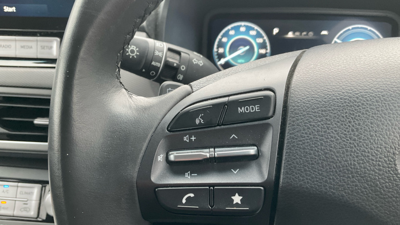 Hyundai KONA 100kW SE Connect 39kWh 5dr Auto Electric Hatchback